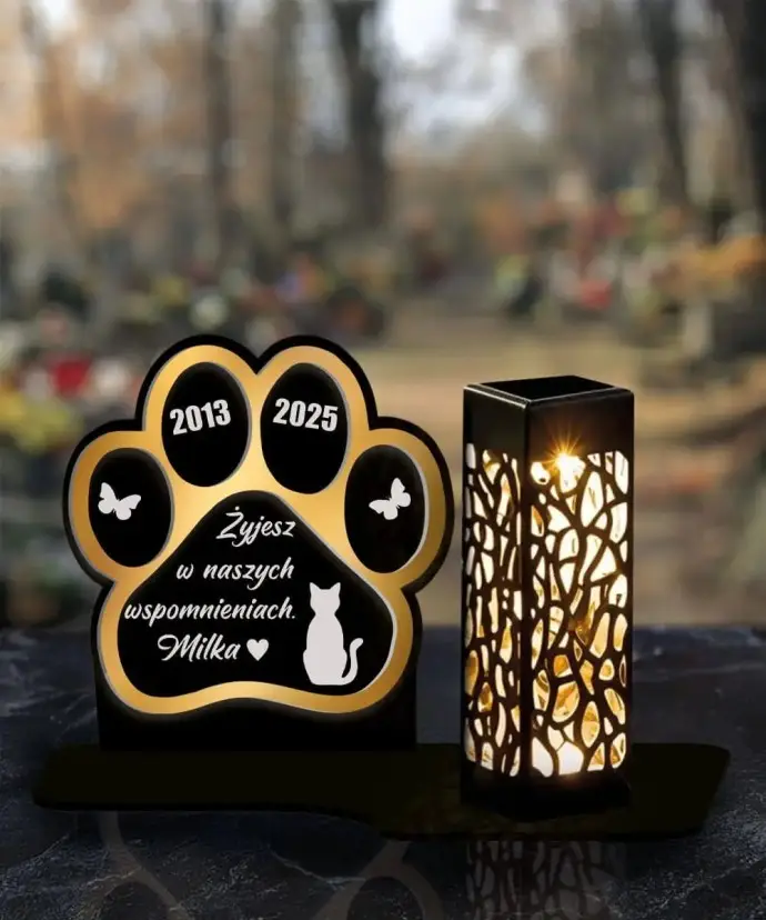 Solar LED Kerze für Hunde, Katzen, Pfoten auf einem Grabstein für Hunde | Plexido.pl